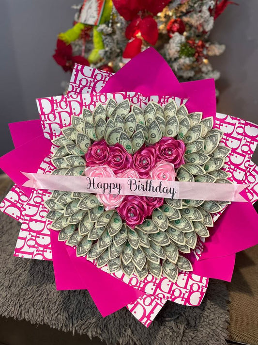 Love Around the Heart Luxury Bouquet
