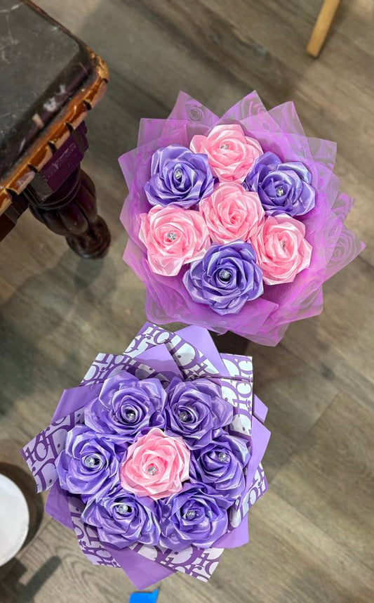 7 Eternal Roses